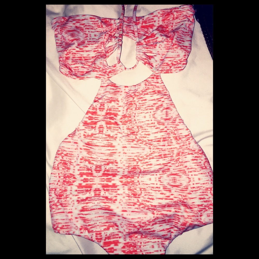 Mikoh Cloudbreak (small)
